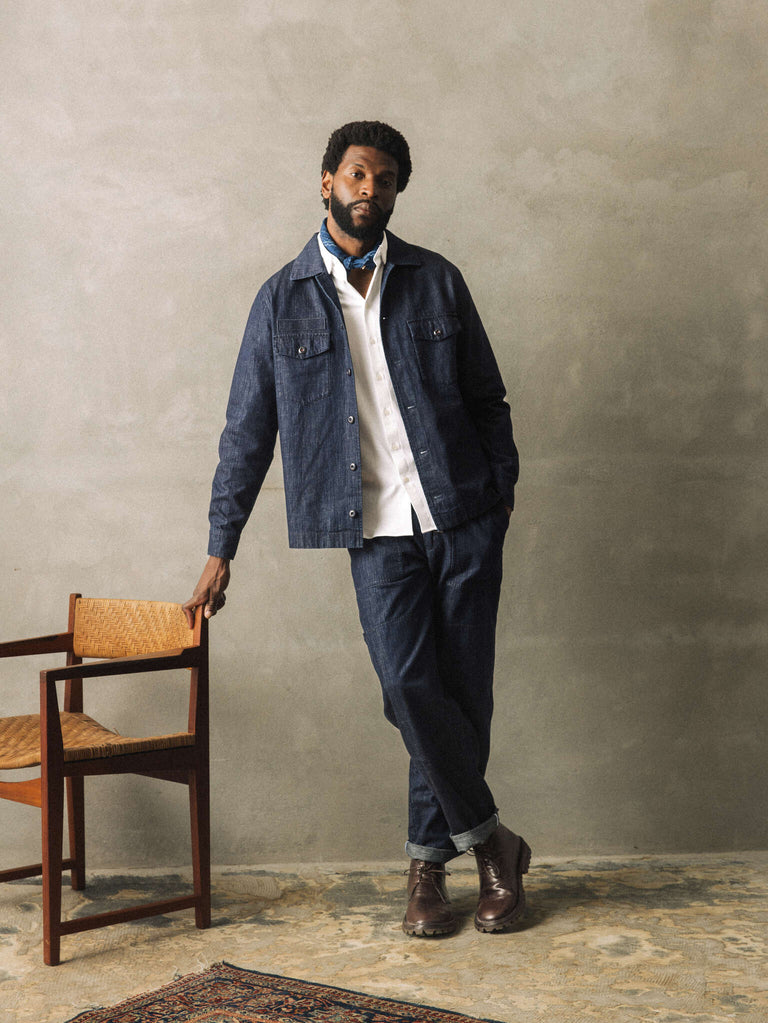 Modelshot / Indigo Blue / Detail