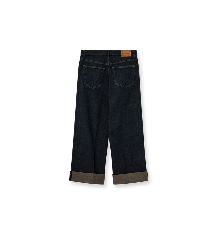 Packshot / Dark Blue / Back