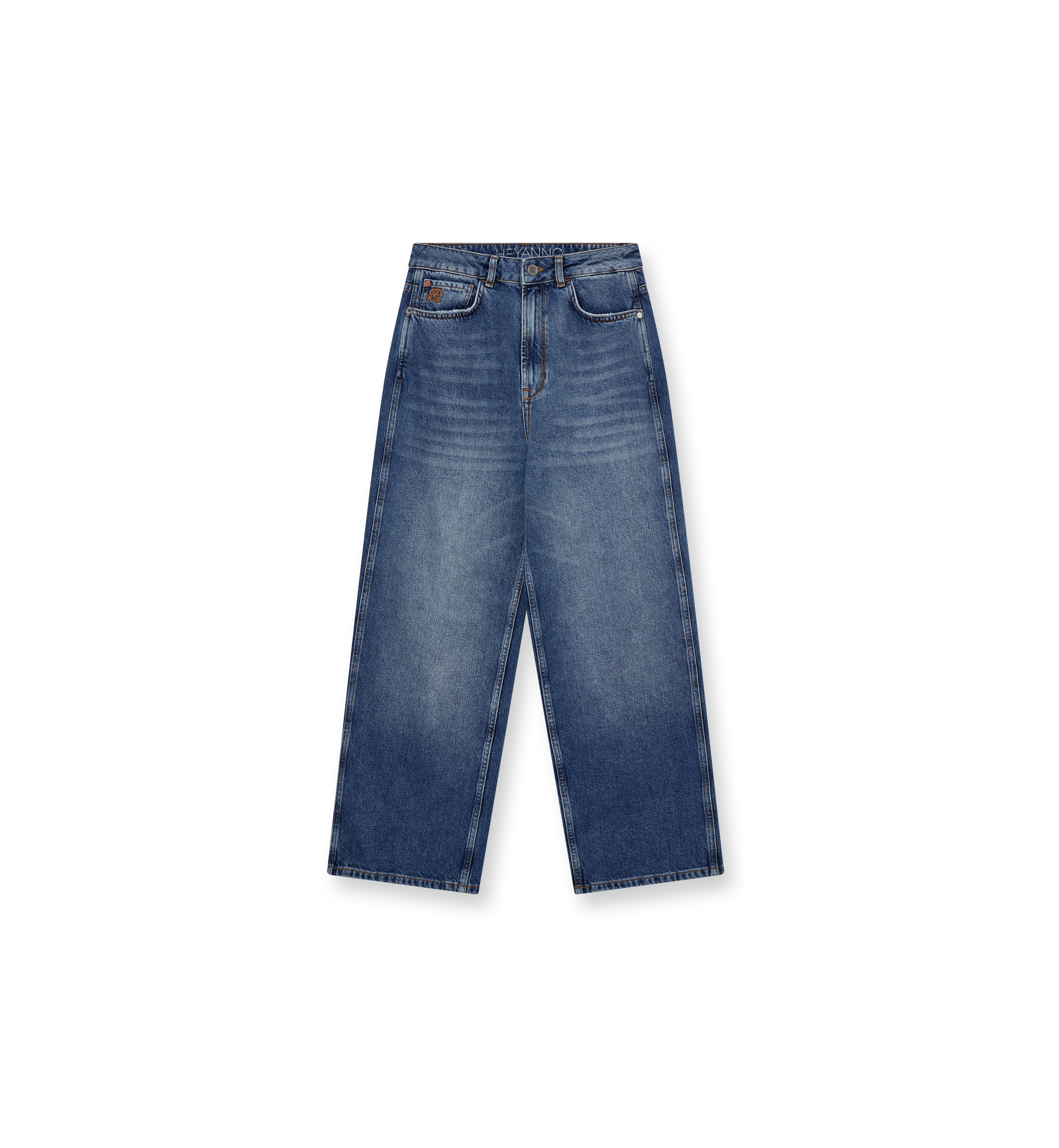 Packshot / Medium Washed Blue / Front