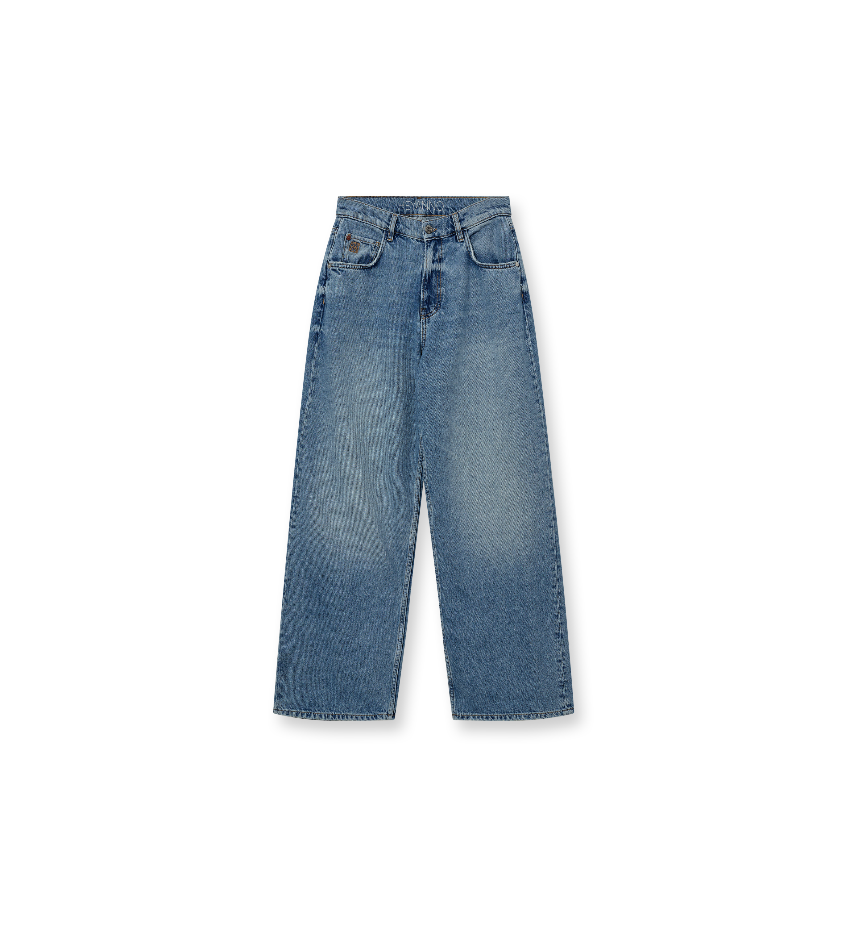 Packshot / Light Blue Denim / Front